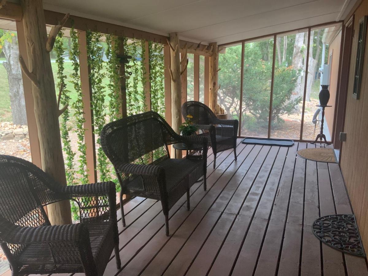 Lodge Cedar House *
