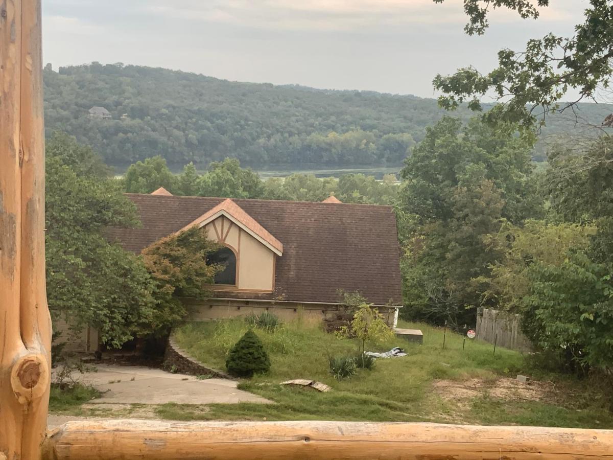 Lodge Cedar House