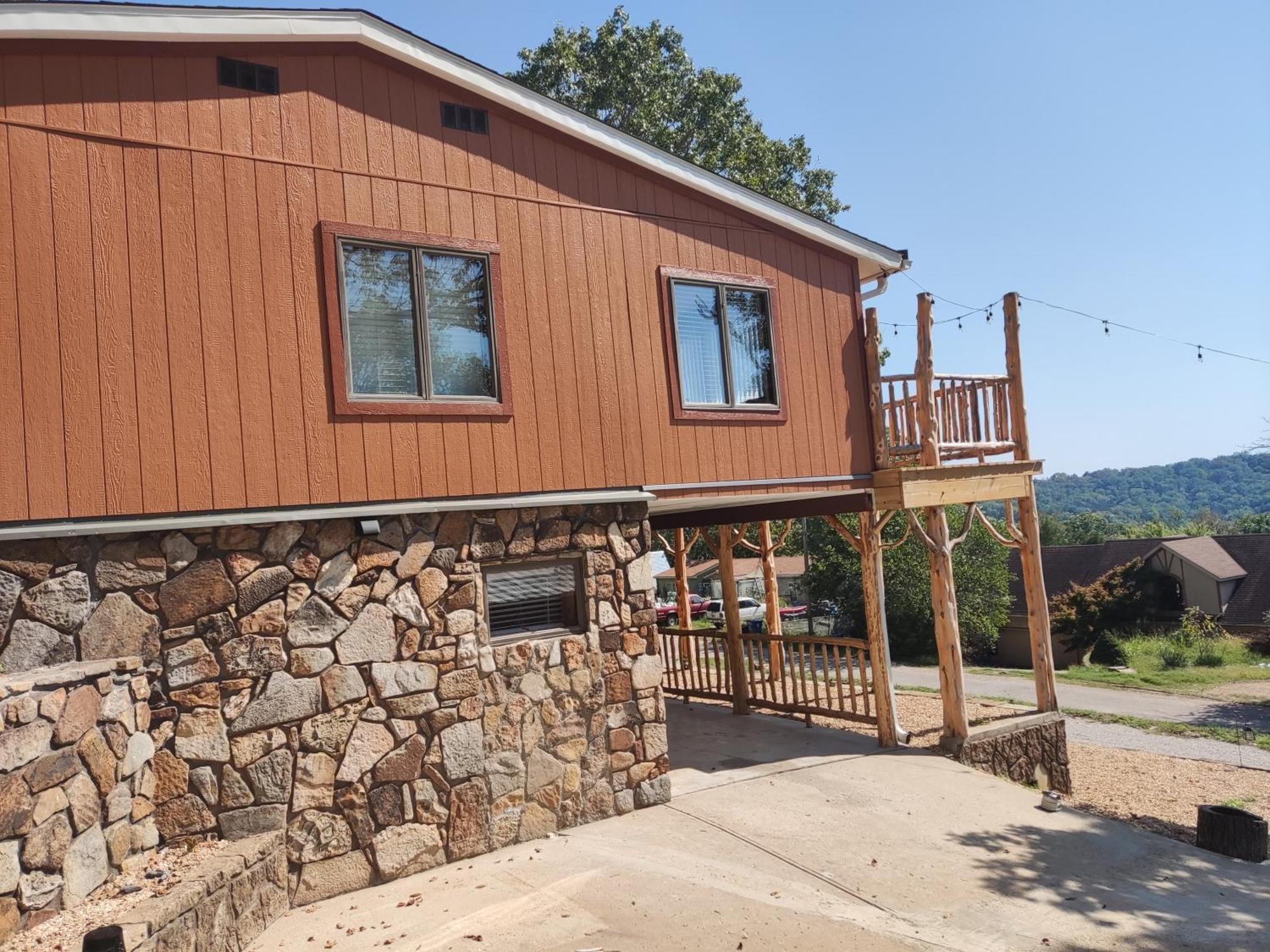 Lodge Cedar House